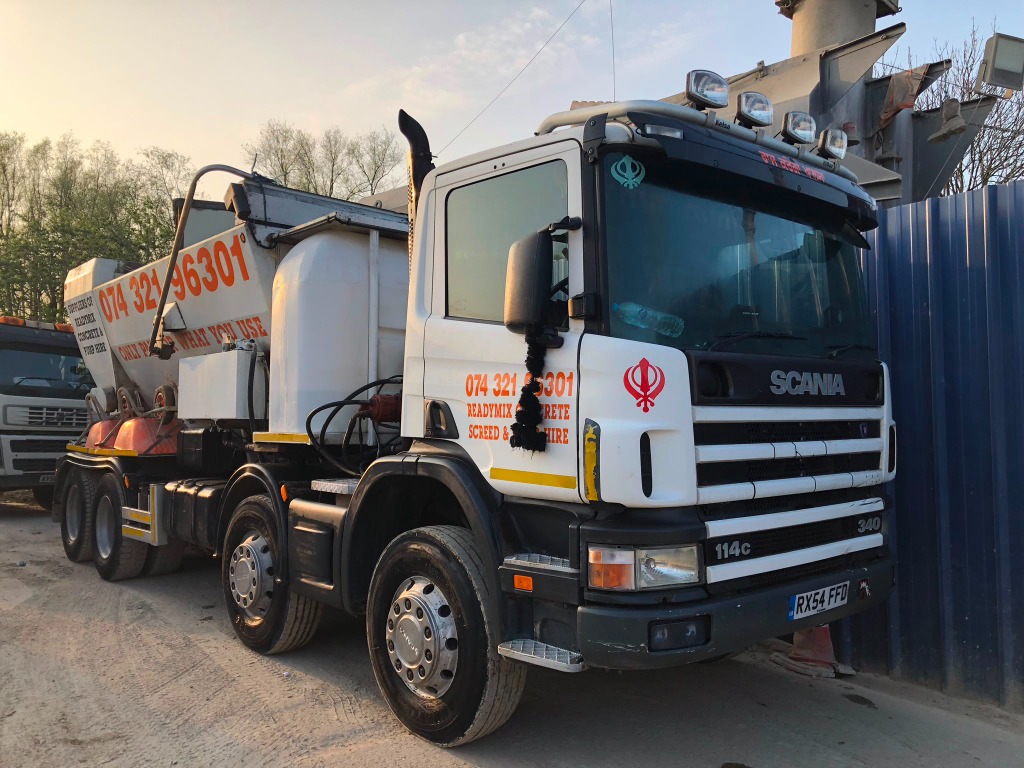 8-Wheel Volumetric Concrete Delivery Fleet Barnet